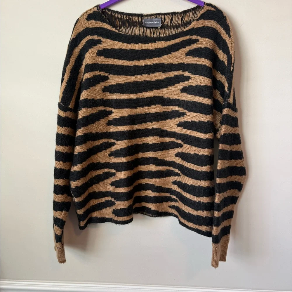 Wooden Ships Black and Tan Zebra Sweater size S:M